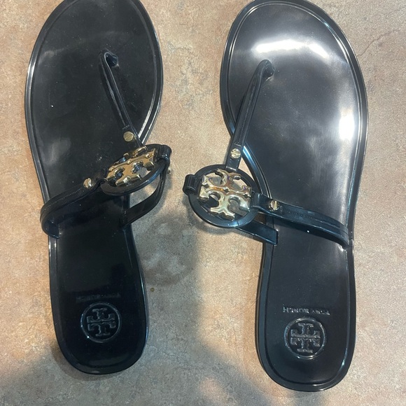 Tory Burch size 8 - Picture 3 of 3